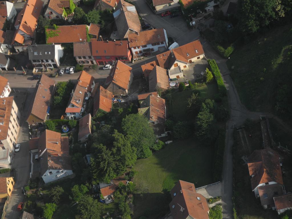Au Pied Du Chateau Lichtenberg Oda fotoğraf